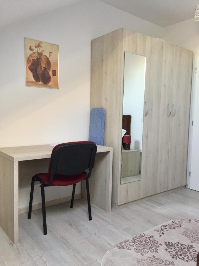 Simona Apartament Palas Mall Yaş Dış mekan fotoğraf